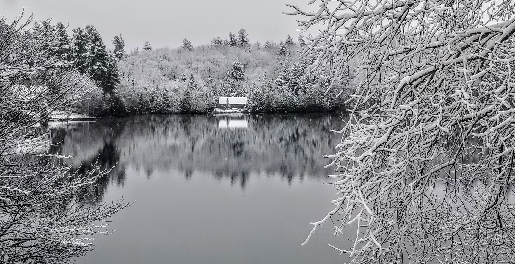 J’ai demandé à ChatGPT quels sont les meilleurs moyens pour améliorer la qualité de l’eau dans nos lacs. Voici sa réponse.