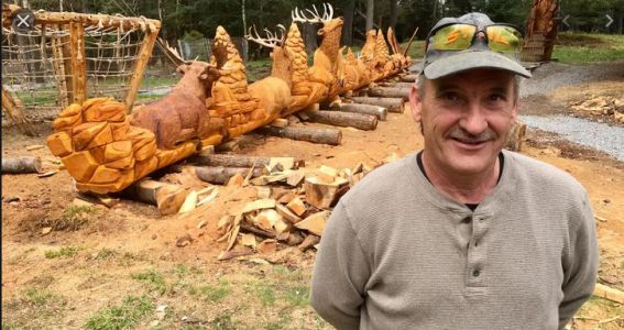 Le sculpteur Michel Therrien.